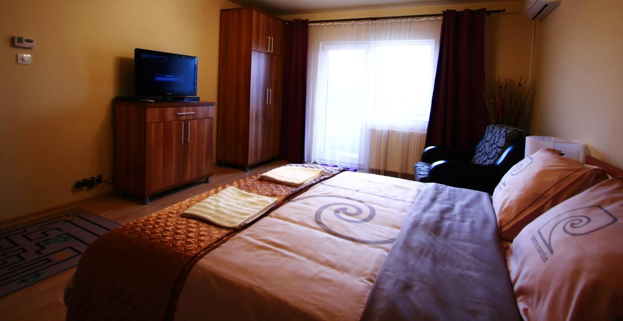 Ferienwohnung Sunshine View Cluj-Napoca Exterior foto
